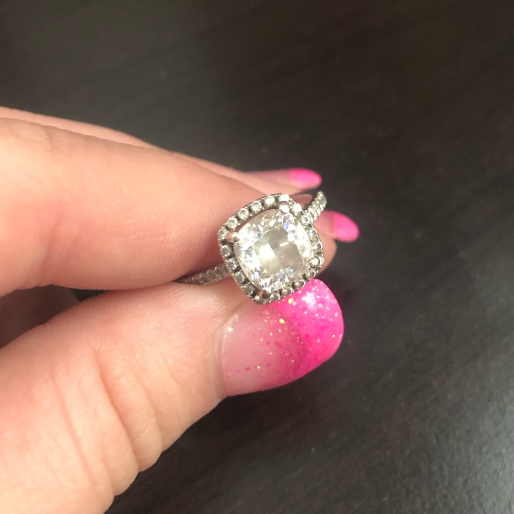 Silver Ring - Picture 2 of 3